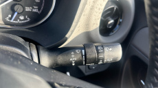 Toyota Yaris 1.5 VVT-i Icon Tech 5dr Petrol Hatchback